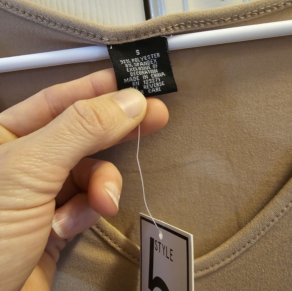 Tan Short Sleeve bodysuit - Picture 2 of 2